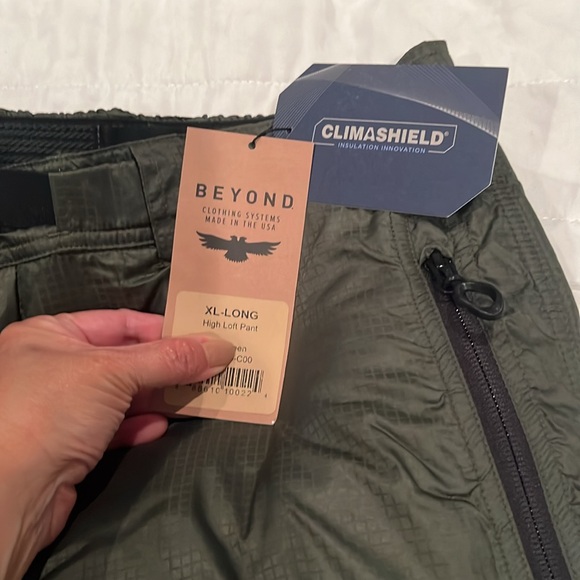 XL Climashield ALL weather pants in deep green - Picture 2 of 4